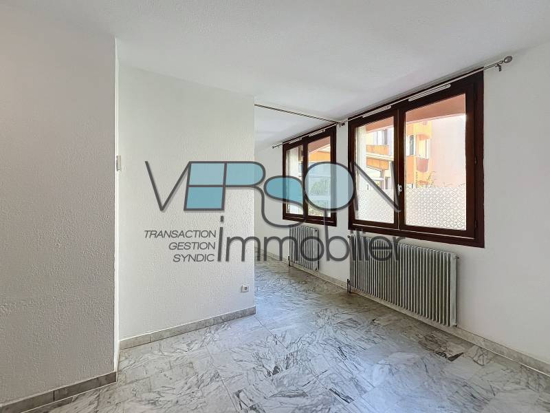 Location d'un studio proche école infirmière à Béziers