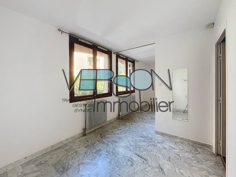 Location d'un studio quartier Petit casino à Béziers